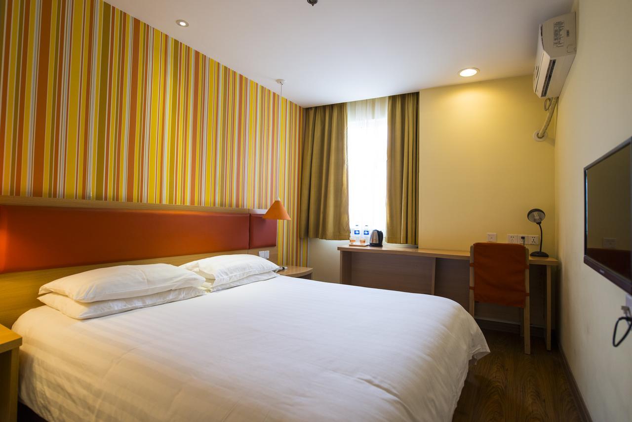 Home Inn Chengdu North Kehua Road Sichuan University Bagian luar foto